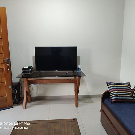 Casa Aconchegante Perto Da Uel Villa Londrina Rum bild